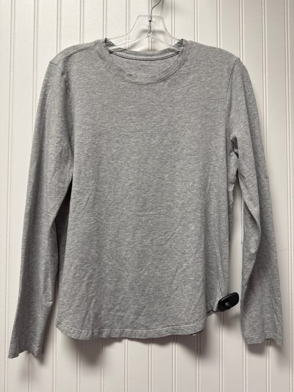 Athletic Top Long Sleeve Crewneck By Lululemon In Grey, Size: M For Discount